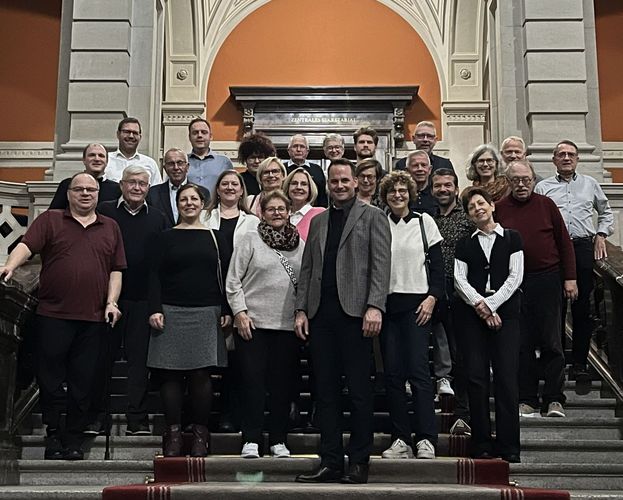 Ausflug_Bundeshaus_Damian_Müller_Gönner_FDP_Willisau